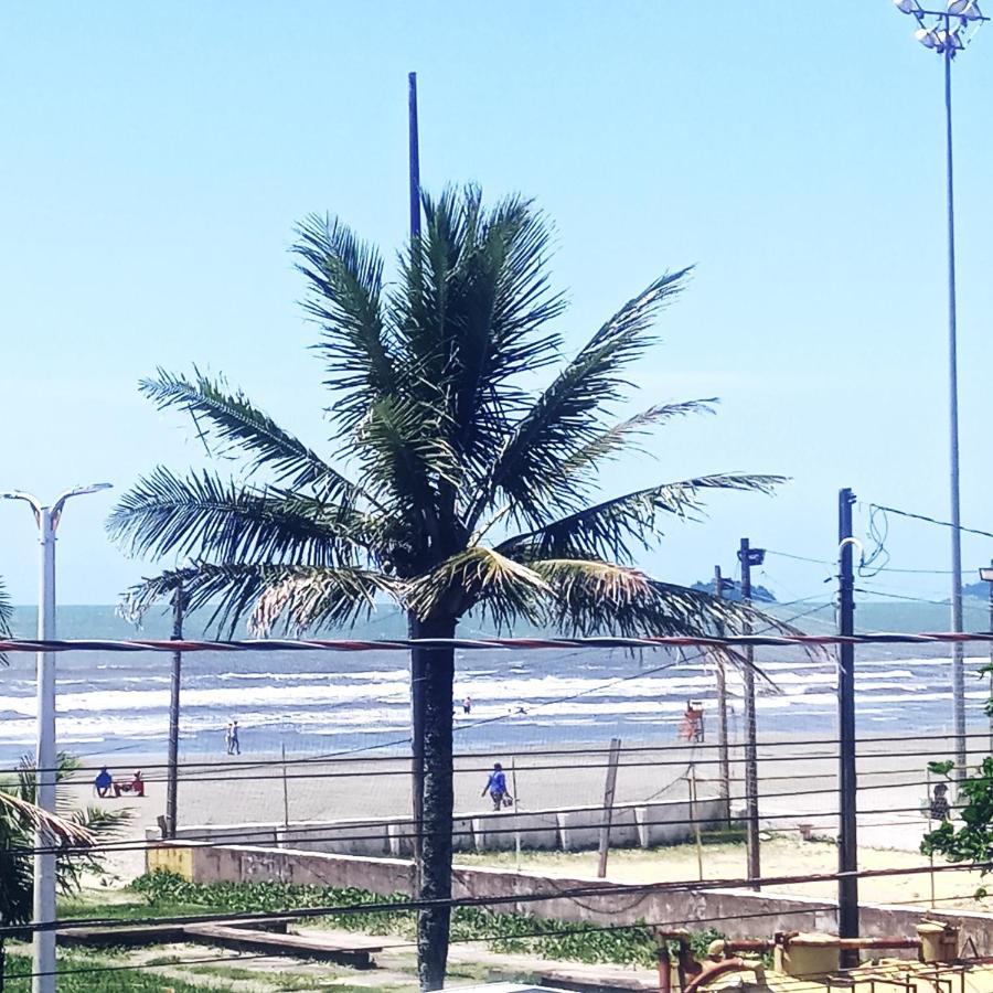 Apto Aluguel Na Temporada Pe Na Areia Peruibe Sp Luaran gambar