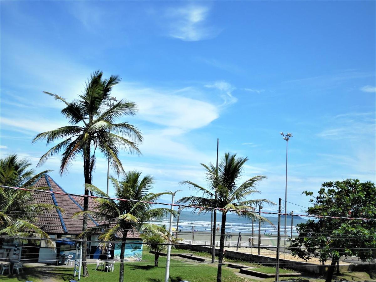 Apto Aluguel Na Temporada Pe Na Areia Peruibe Sp Luaran gambar